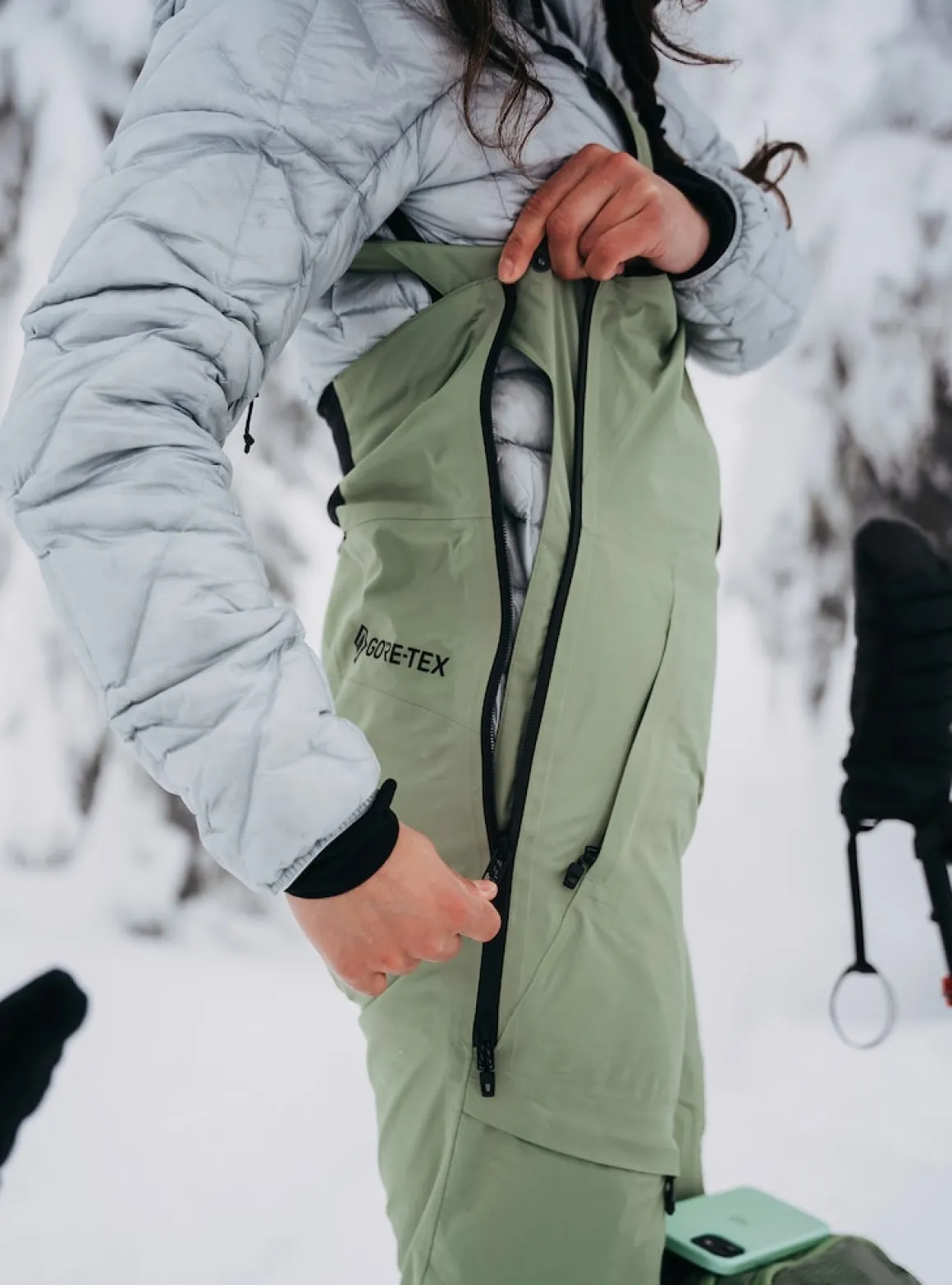 Burton Womens ak Kimmy GORE-TEX 2L Bib Pants
