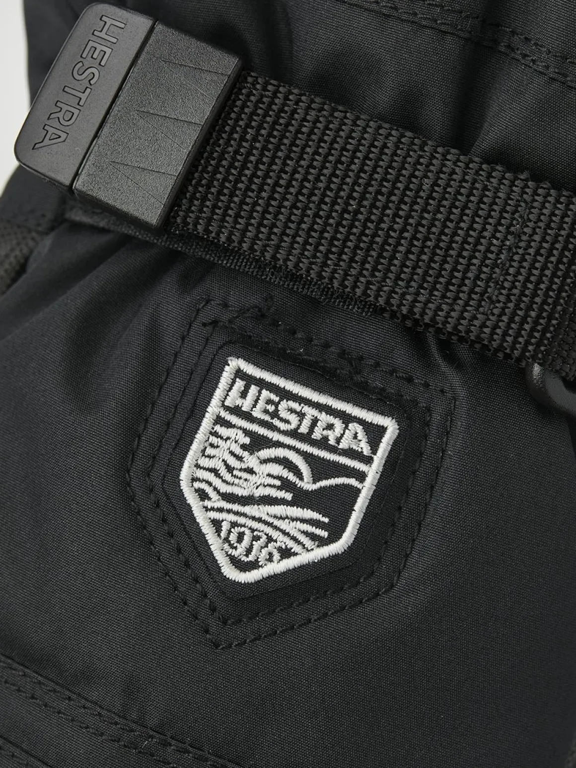 Hestra Gore Tex Gauntlet Jr Mitt