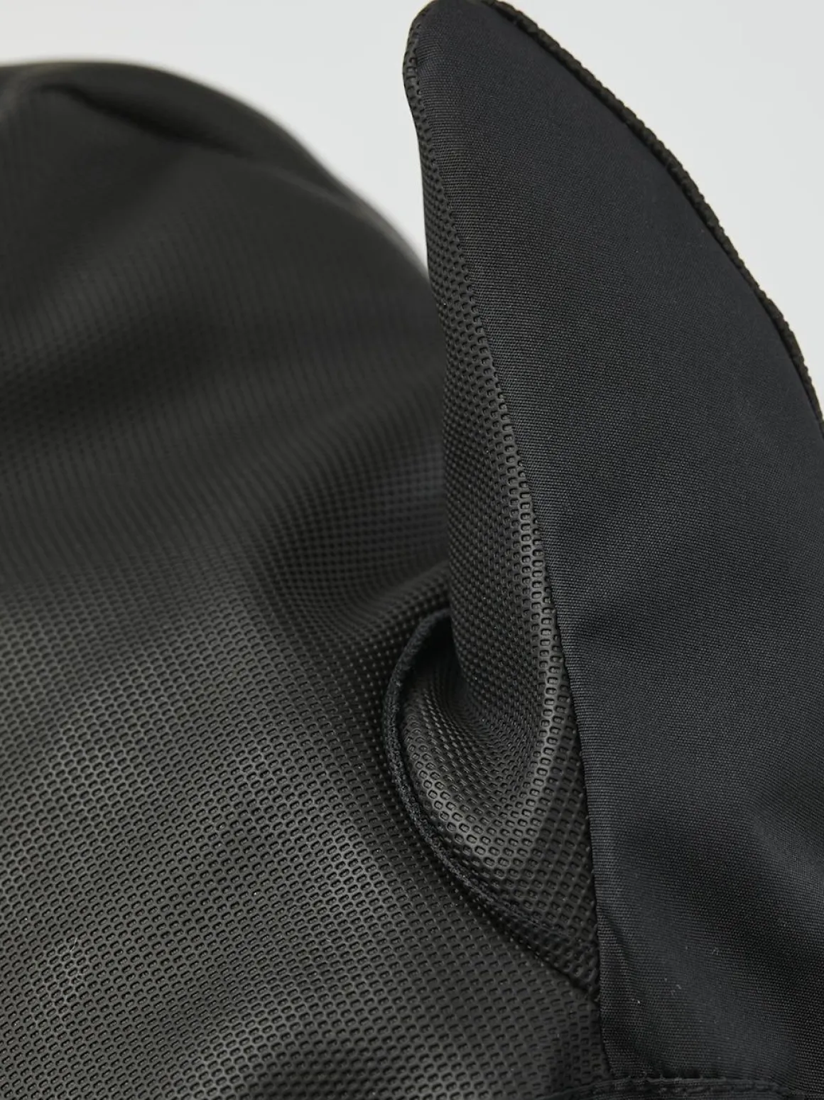 Hestra Gore Tex Gauntlet Jr Mitt