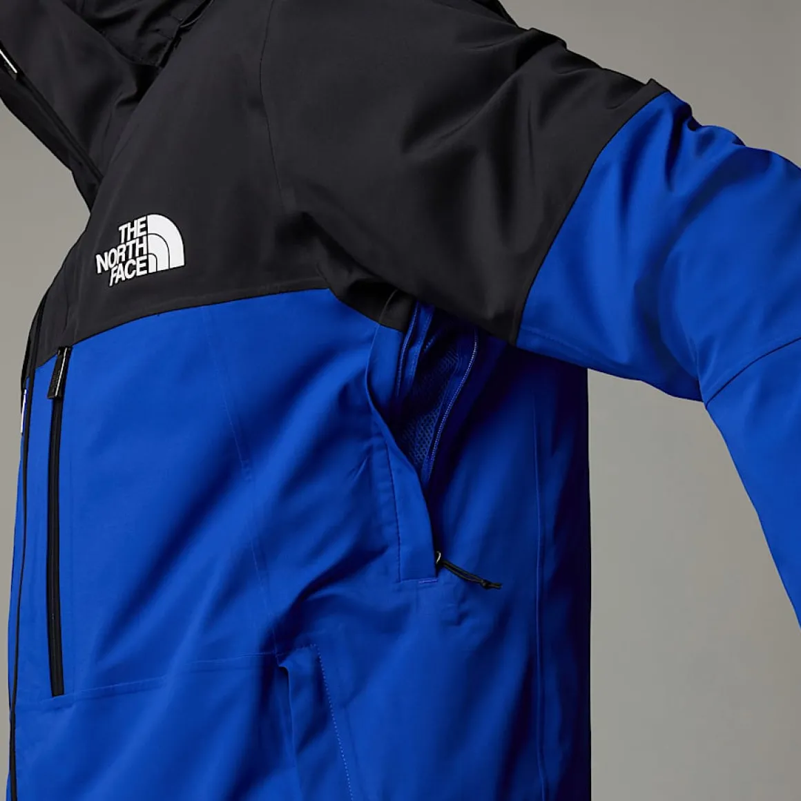 The North Face Mens Chakal Jacket